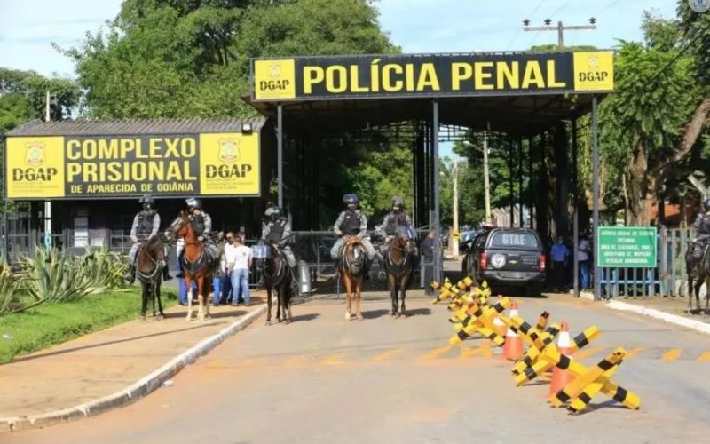 Além de médico e enfermeiro, dois policiais penais são afastados por suspeita de envolvimento sexual com detentas