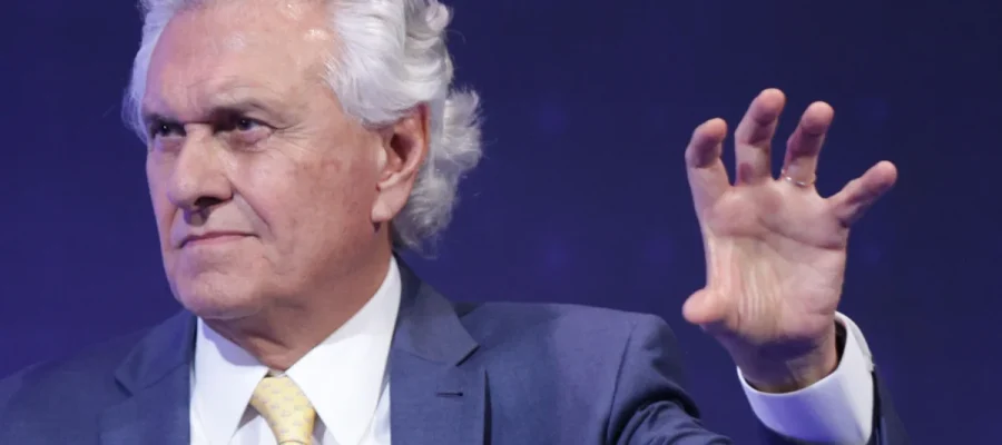 Caiado ironiza Flávio por carta de Bolsonaro: “Liderança não se herda”