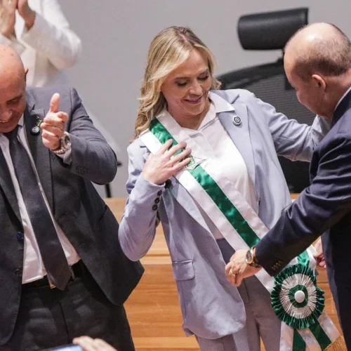 Governo do DF tentará empréstimo para socorrer BRB